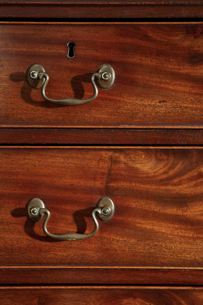 Fine Georgian Chippendale Chest on Chest