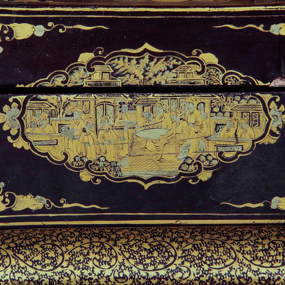 Large Early 19th Century Chinoiserie Black Lacquer Box