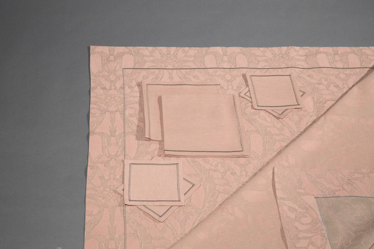 Galatina Rosé Damask Tablecloth