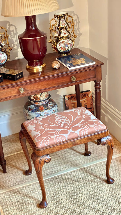 Early 20th Century Queen Anne Style Burr Walnut Stool