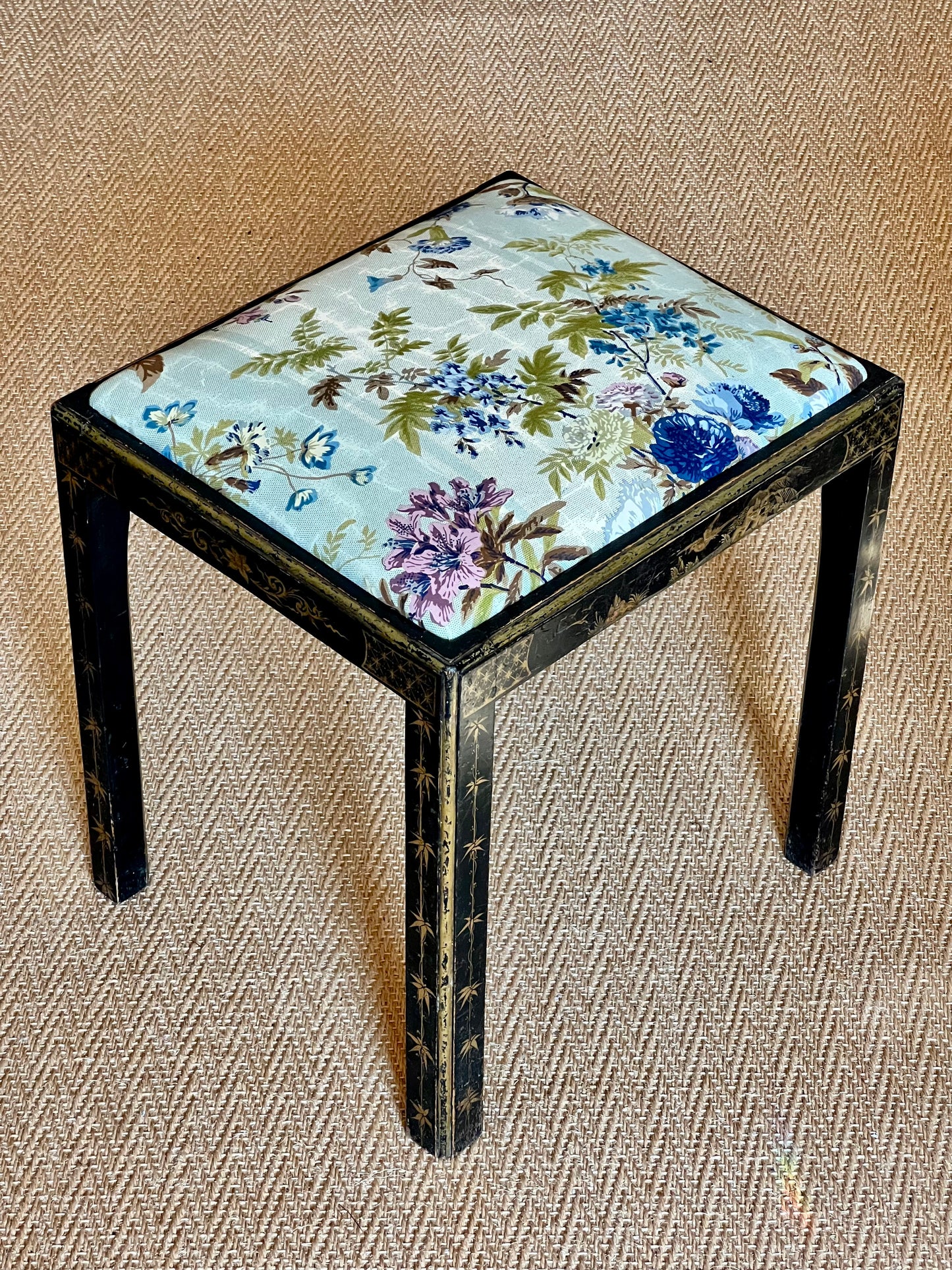 Early 20th Century Black Lacquer Chinoiserie Stool