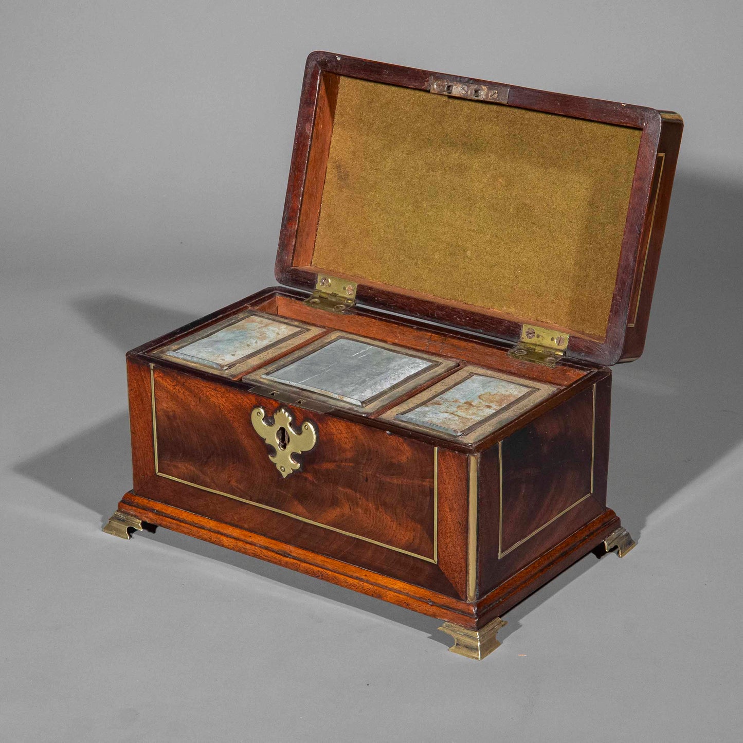 Mid-18th Century George II Period Tea Caddy, Attributed to Landall & Gordon