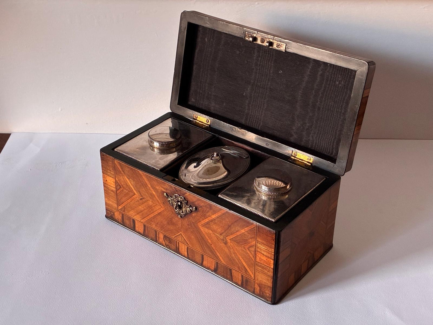 George II Period Parquetry Cocuswood Tea Caddy