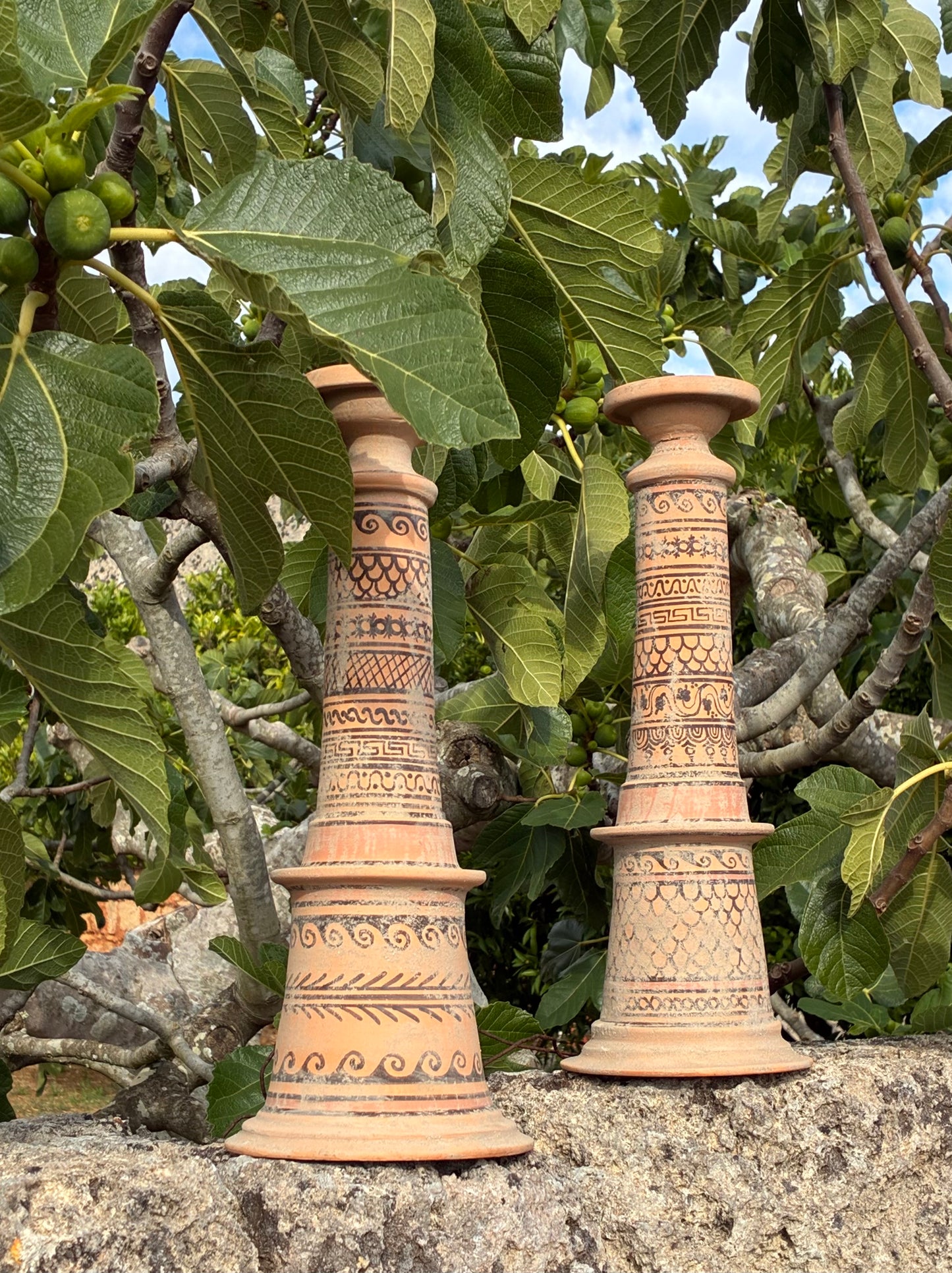 Daunia Lamp — Pair