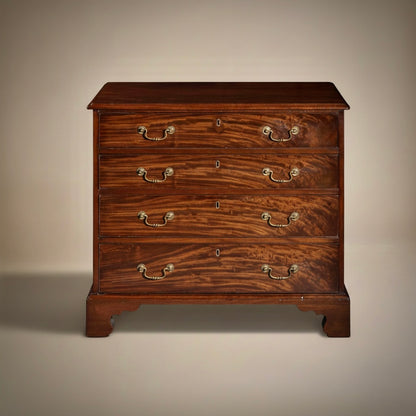 Georgian Chest of Drawers