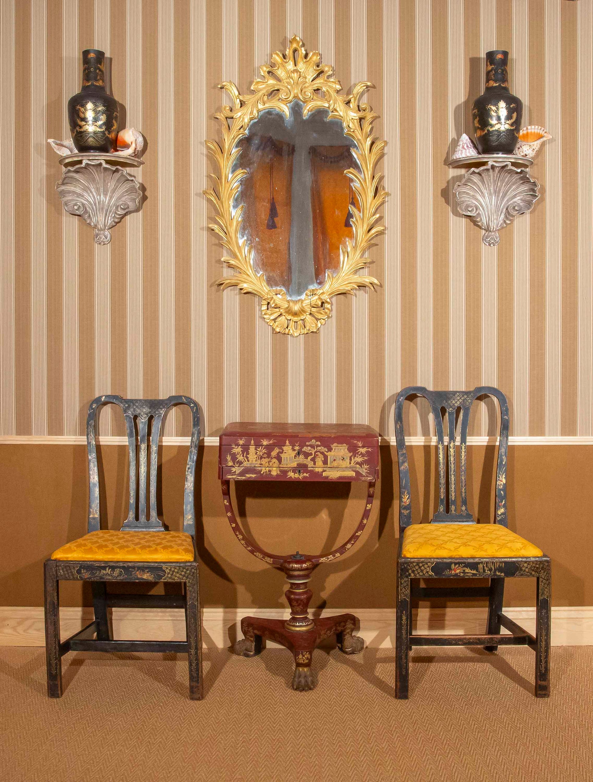 18th century black and gilt chinoiserie chairs, 19th century red lacquer chinoiserie table 