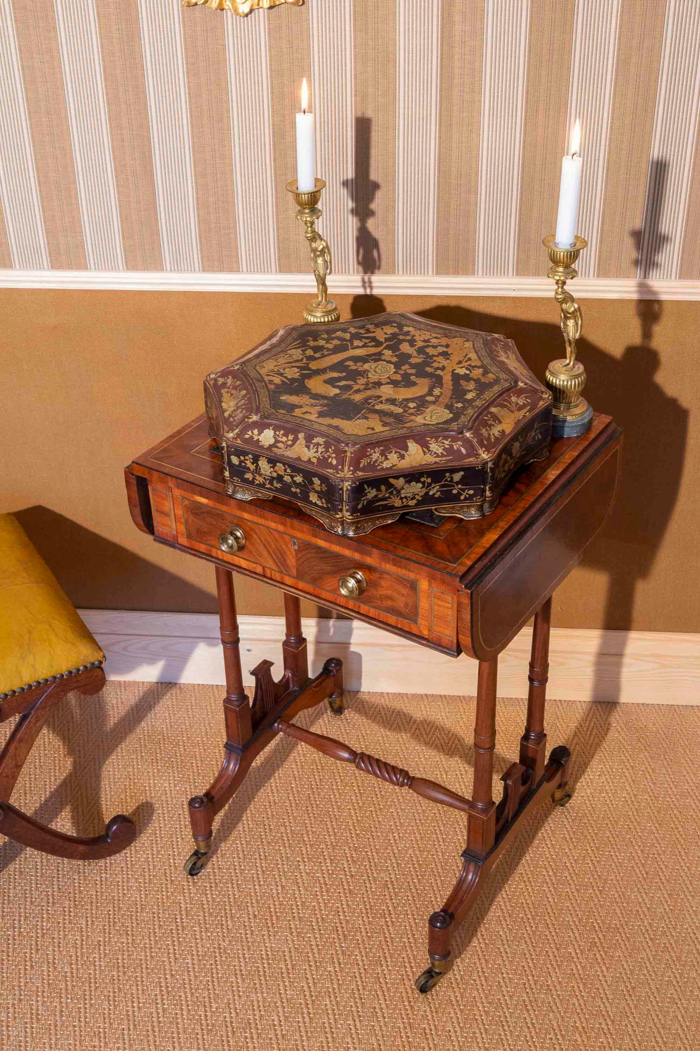 Large Early 19th Century Black and Red Lacquer Octagonal Chinoiserie Box