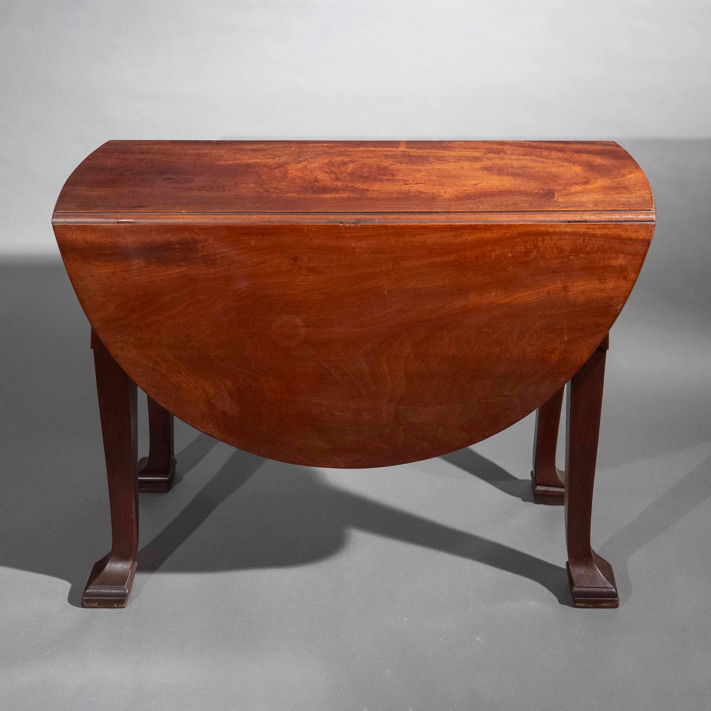 antique 18th century georgian dining table