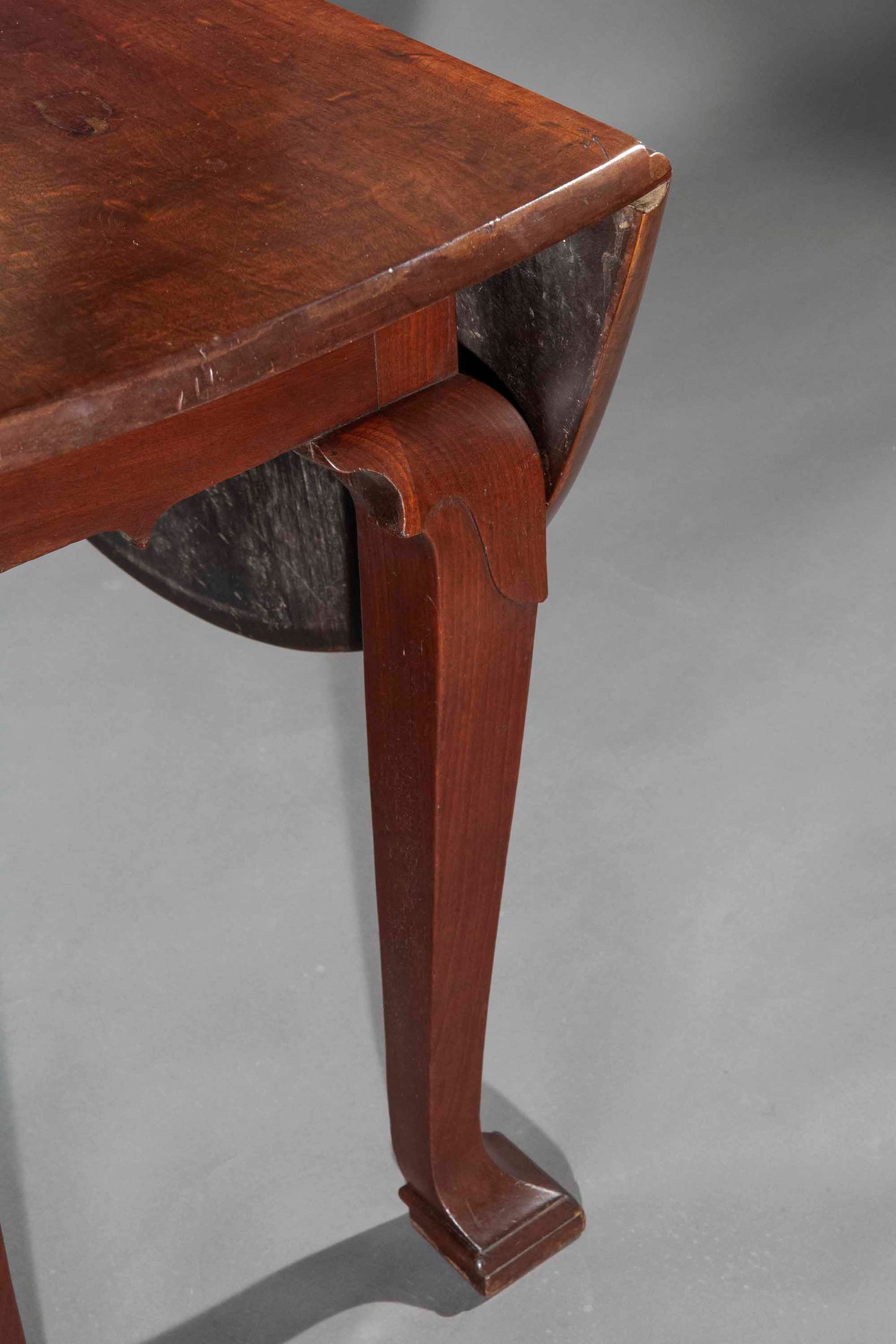 antique 18th century georgian dining table 