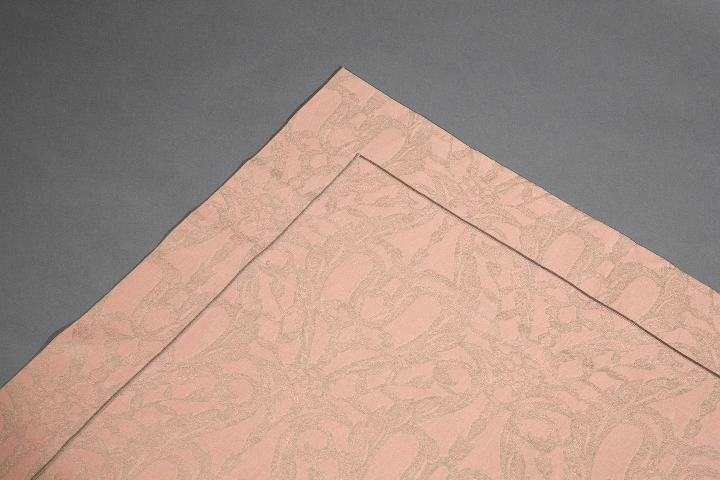 Galatina Rosé Damask Tablecloth
