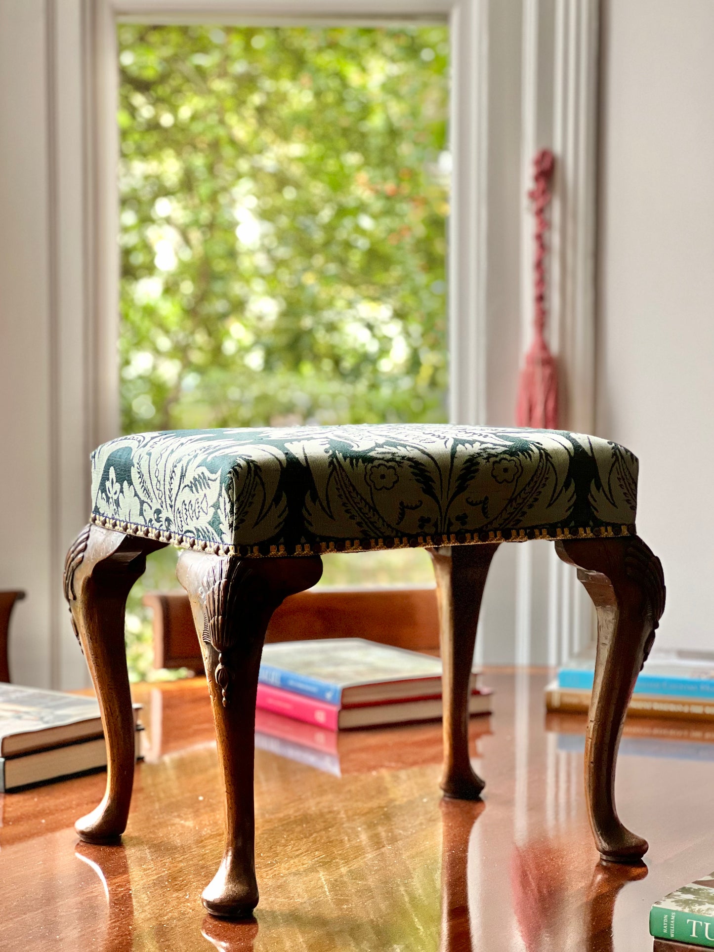 Early 20th Century Queen Anne Style Walnut Stool in Blue Damask