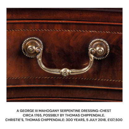 Thomas Chippendale: 18th Century Serpentine Chest of Drawers