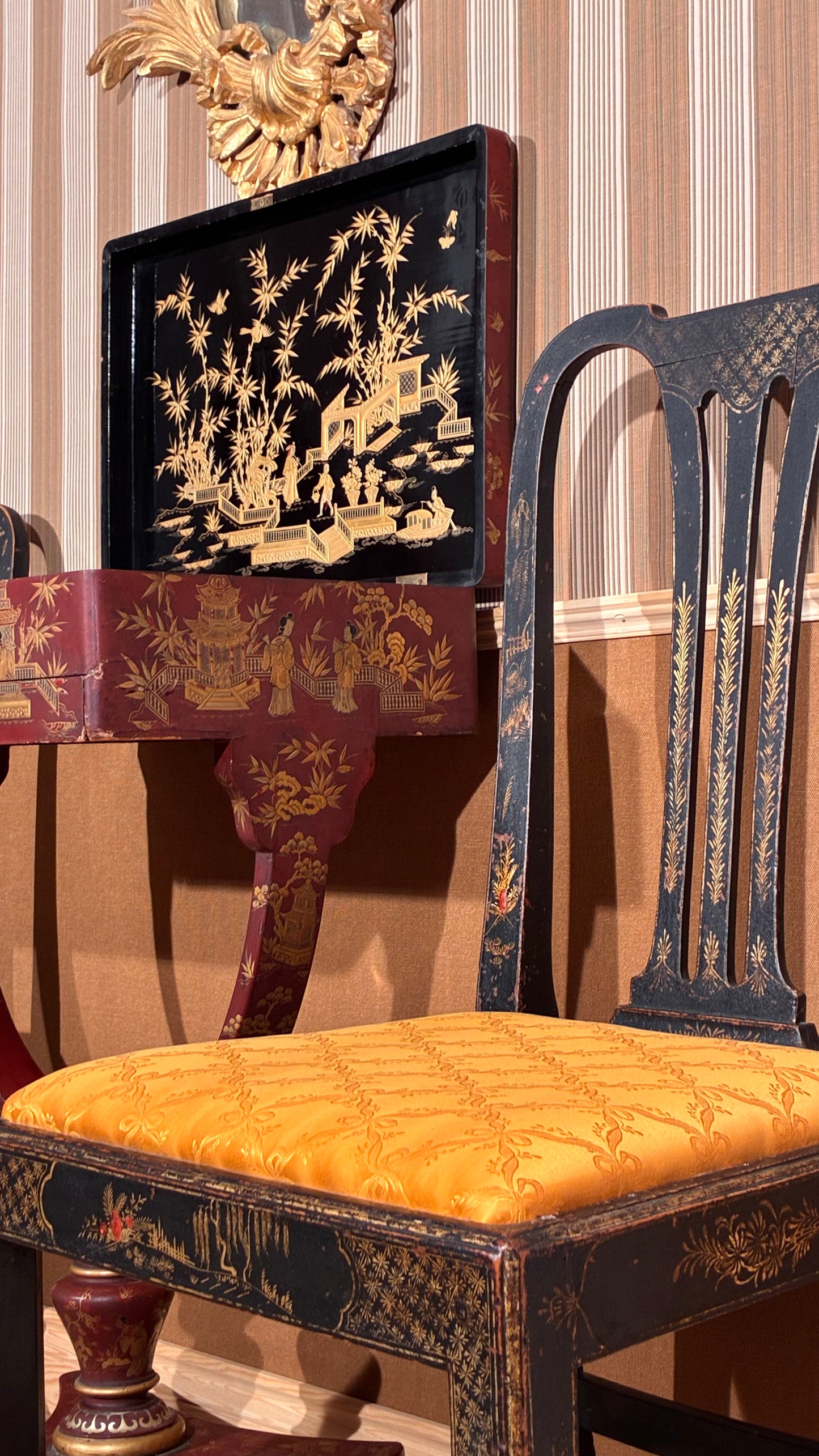 18th century black and gilt chinoiserie chairs, 19th century red lacquer chinoiserie table 