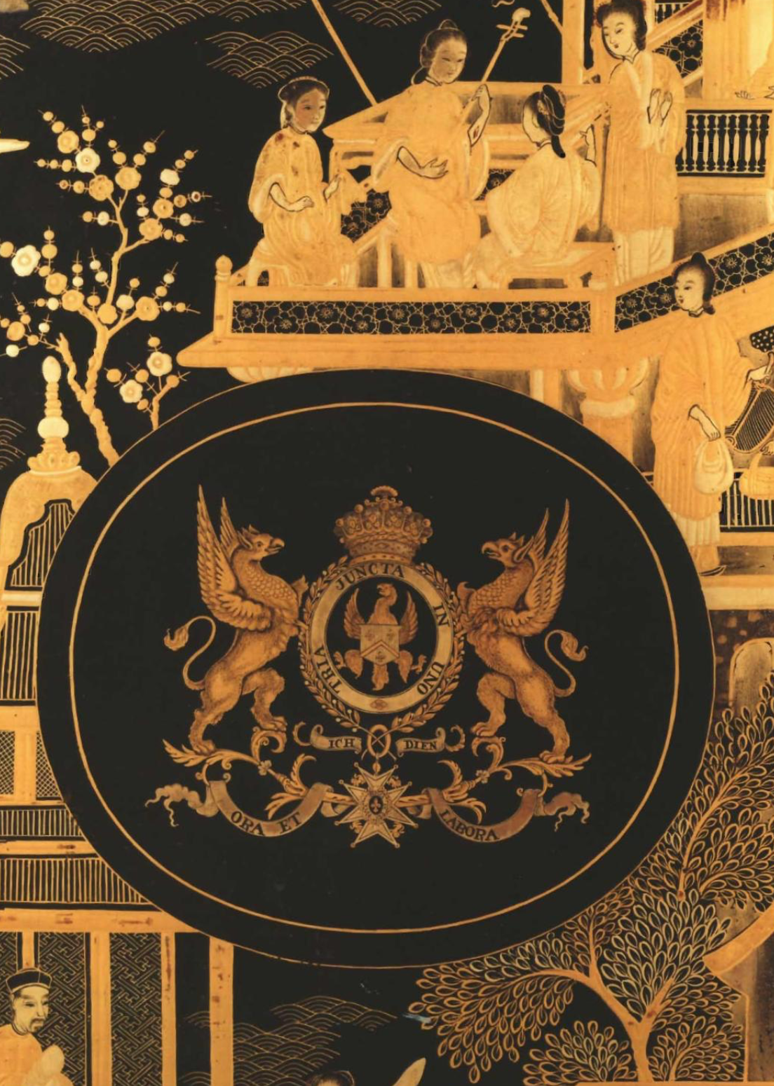 Early 19th Century Chinese Export Armorial Lacquer and Gilt Picture, Qing Dynasty