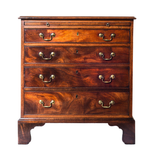 Fine George III Mahogany Bachelor's Chest